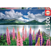 Educa 1500 briks puslespil - Lupiner ved søbredden af søen Sils i Schweiz
