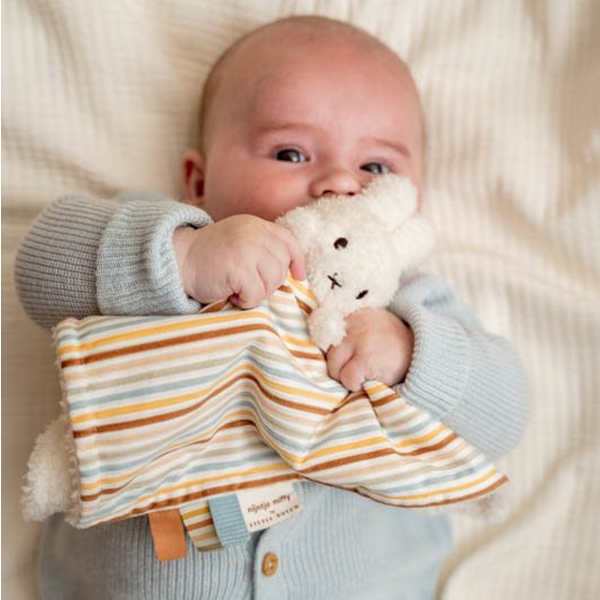 plisseret Udlænding Regnbue Little Dutch Miffy Nusseklud Vintage Sunny Stripes. Nusseklud til baby fra  0 måneder i blødt stof.