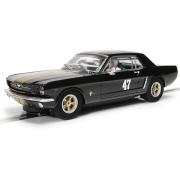 Scalextric C4405 Ford Mustang sort og guld